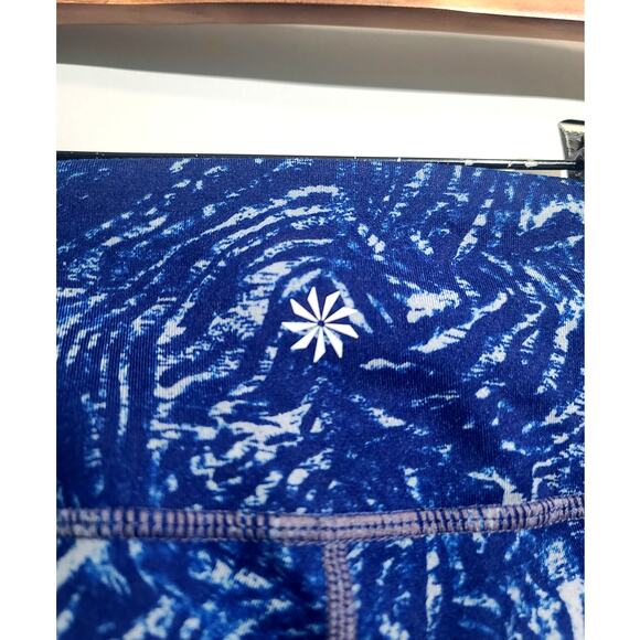 Athleta Zebra Chaturanga Workout Capri - Picture 3 of 5